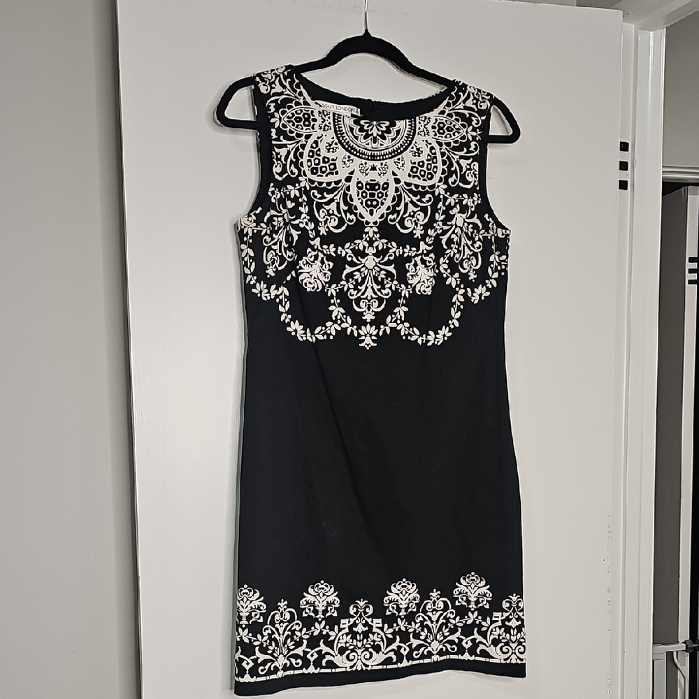 Maggy London Black and White Floral Mini Dress